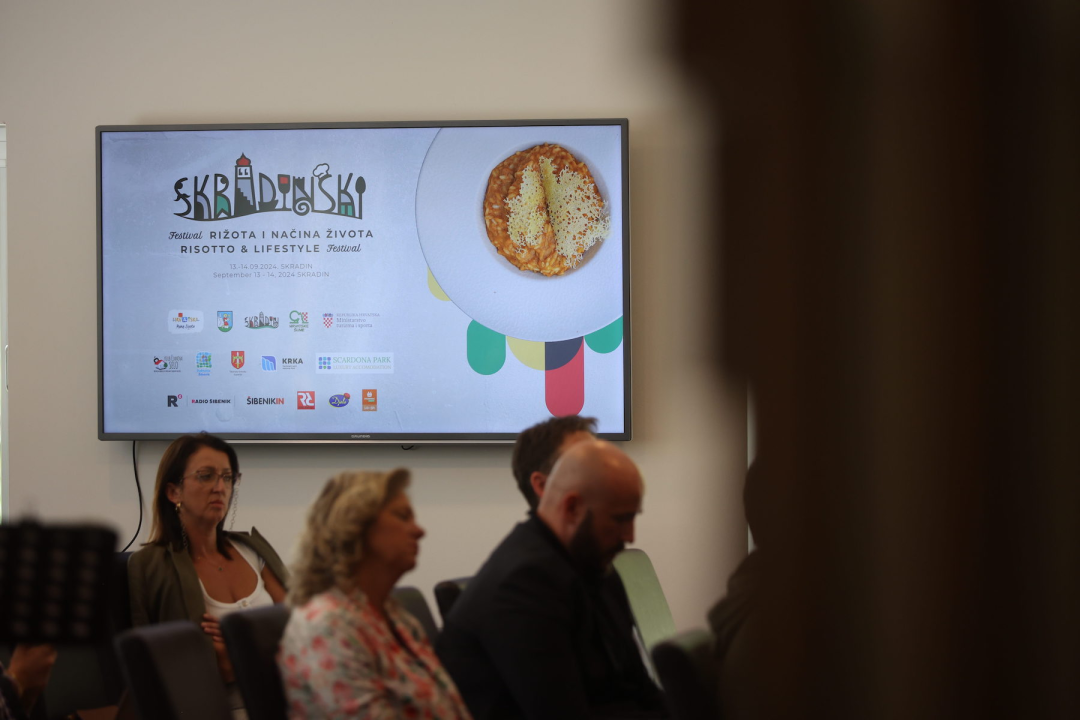 Započeo 1. Skradinski festival rižota s panelima vrsnih gastronoma i enologa