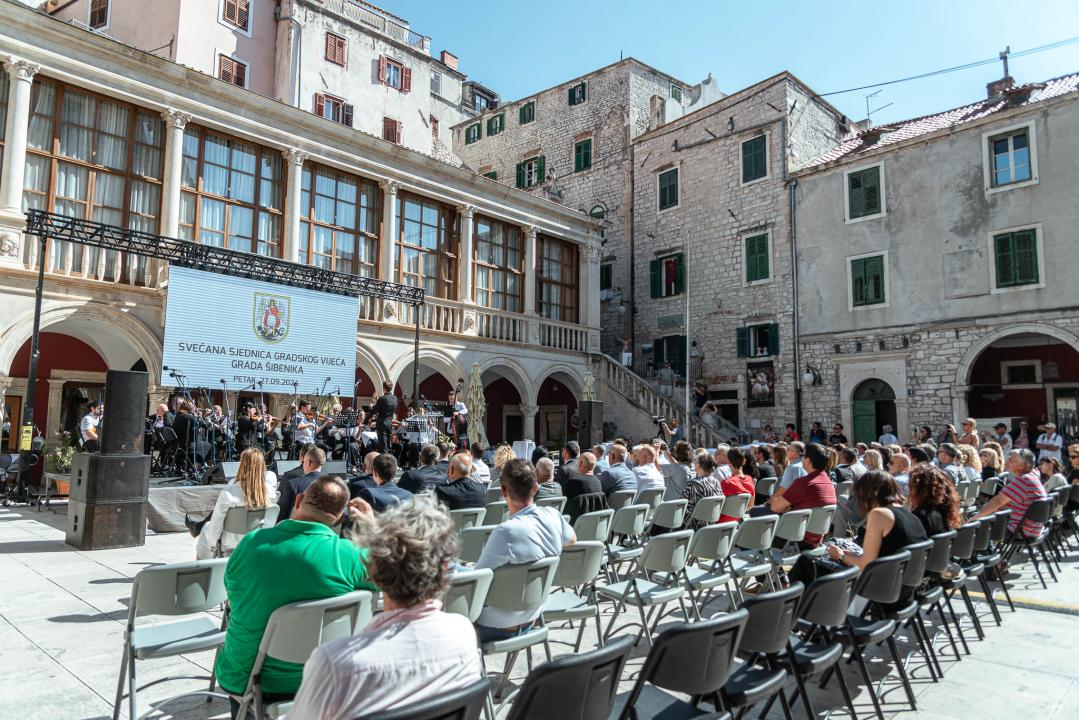 Ivica Tucak dobio nagradu za životno djelo Grada Šibenika: 'Ovo puno znači'