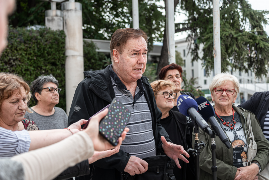 Bivše djelatnice šibenske 'Revije' apeliraju Bačiću: 'Ministre, primite nas, riješimo to! Nema razloga za odugovlačenje'