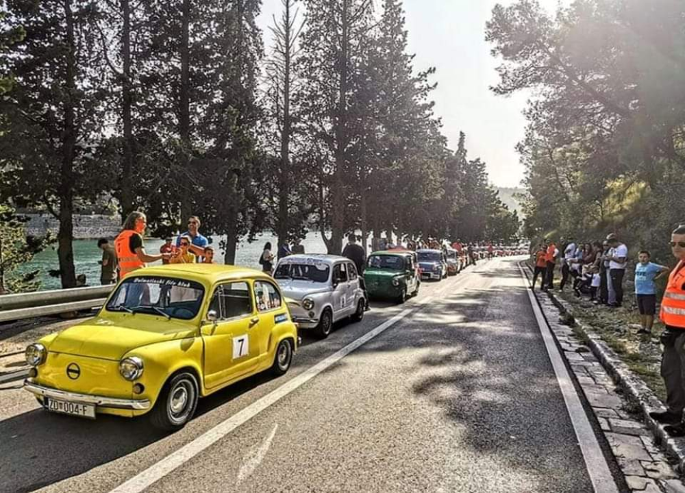 U Skradinu u nedjelju automobilski spektakl, koji uključuje kultnu marku automobila