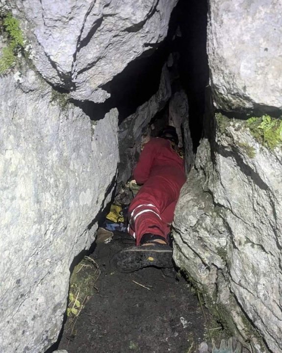 Sretni kraj za Lolu: Malena kujica spašena iz duboke jame