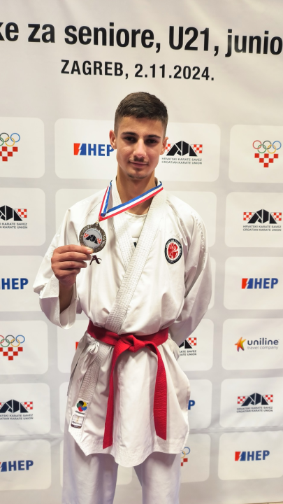 Iskusni karatisti Šibenika 1066 s četiri medalje na Kupu Hrvatske potvrdili tradiciju osvajanja odličja