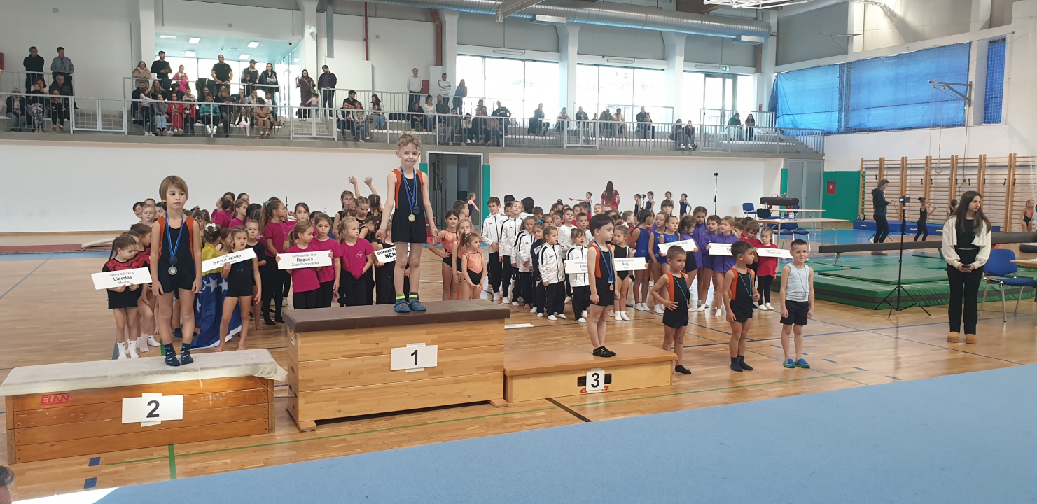 Gimnastičarka Dišpeta Lucija Vlahov viceprvakinja države u višeboju, Zorić četvrti, sedam medalja iz Solina