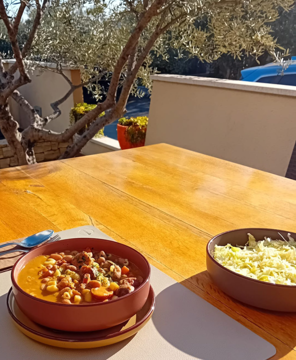 Uživajte u domaćoj spizi i blagdanskoj atmosferi Bistroa Pasarela!