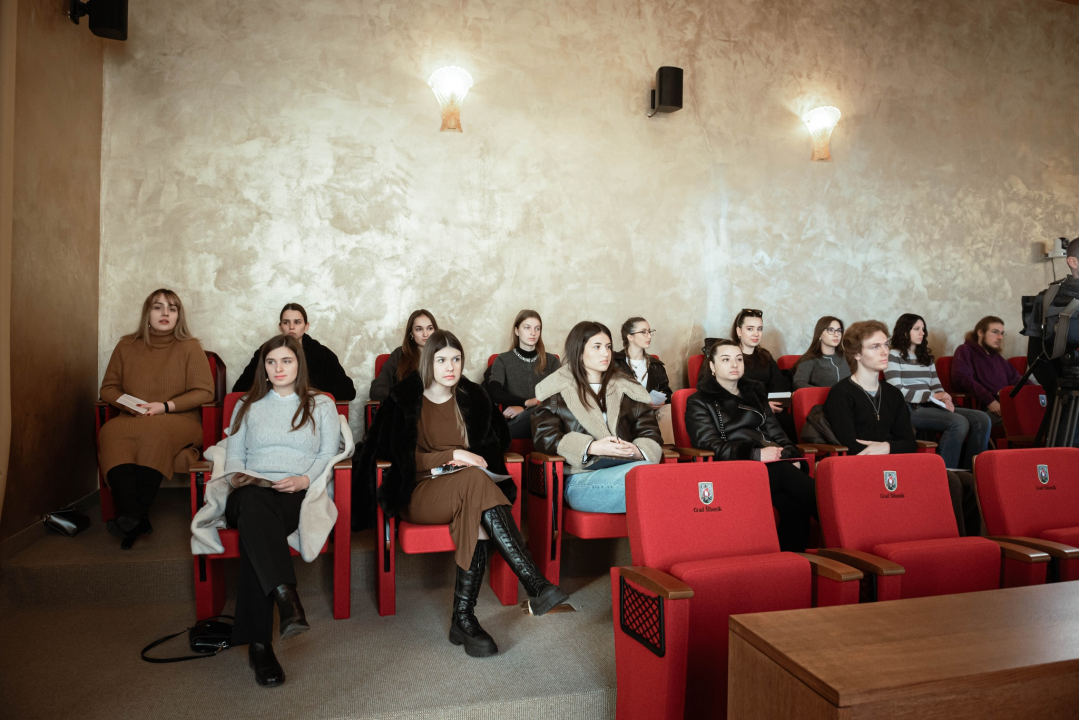 Šibenski studenti potpisali ugovore o stipendiranju. Njih 40 primat će 180 eura mjesečno