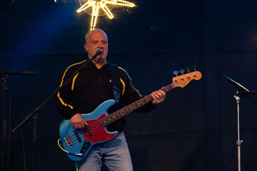 Krcato u šatoru: Adi Šoše oduševio Kninjane na Kraljevskom adventu