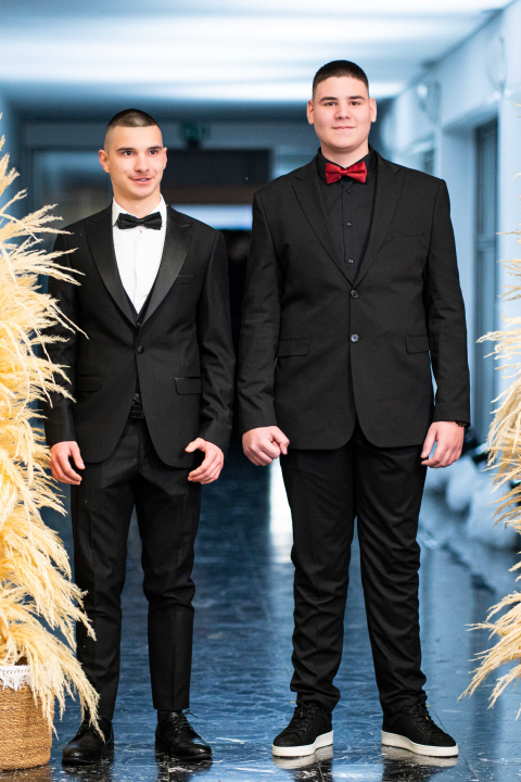 Zavirite na blještavi maturalni ples Turističko-ugostiteljske škole Šibenik (1)