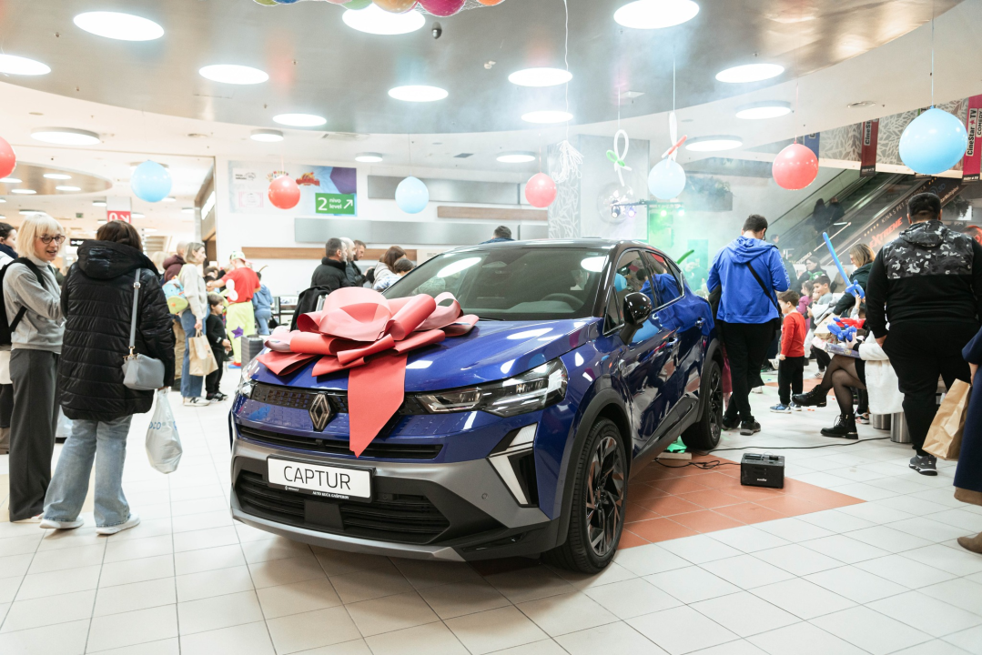 Završilo je veliko finale nagradne igre Dalmare centra: Renault Captur otišao u sretne ruke!