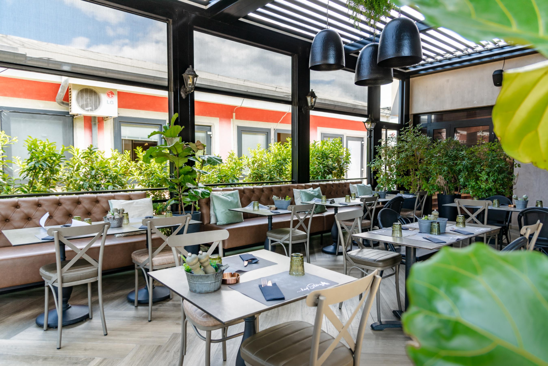 Foto Bistro Kod Starog: Savršen bijeg od zime u ugodnom ambijentu