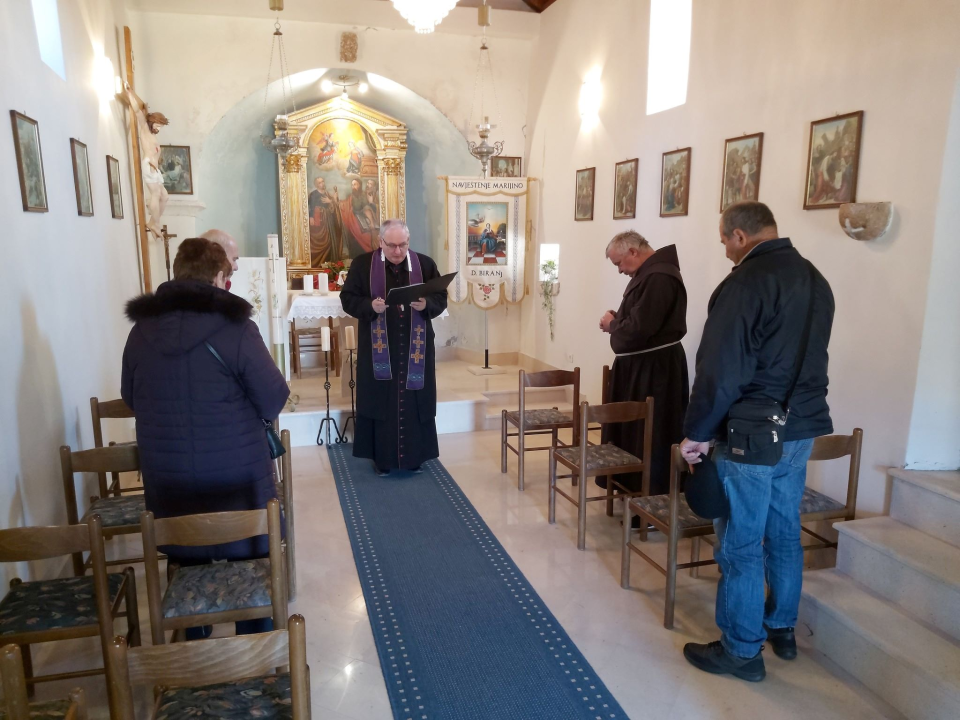 Biskup obišao župu Danilo