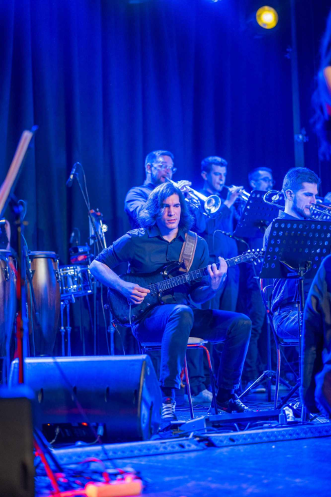 Matija Cvek i Big Band Vodice oduševili publiku spektakularnim koncertom
