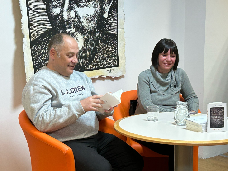 Haiku po šibenski: Aljoša Vuković predstavio svoju novu zbirku pjesama 'Šiboku'