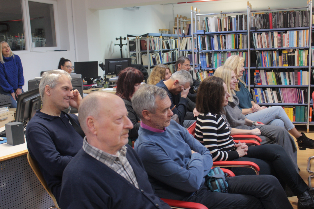 Haiku po šibenski: Aljoša Vuković predstavio svoju novu zbirku pjesama 'Šiboku'