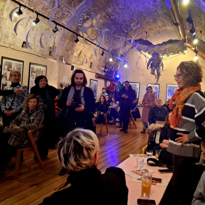 Stoljeće mini suknje: Otvorena izložba fotografija šibenskih modnih revolucionarki