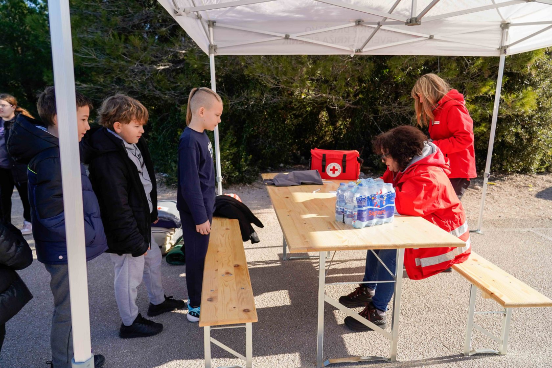 Evakuirana OŠ Brodarica: Bez brige, to je bila samo vježba 