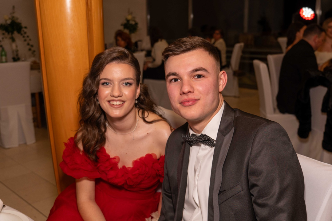 Zavirite na maturalni ples šibenske Medicinske škole (2)