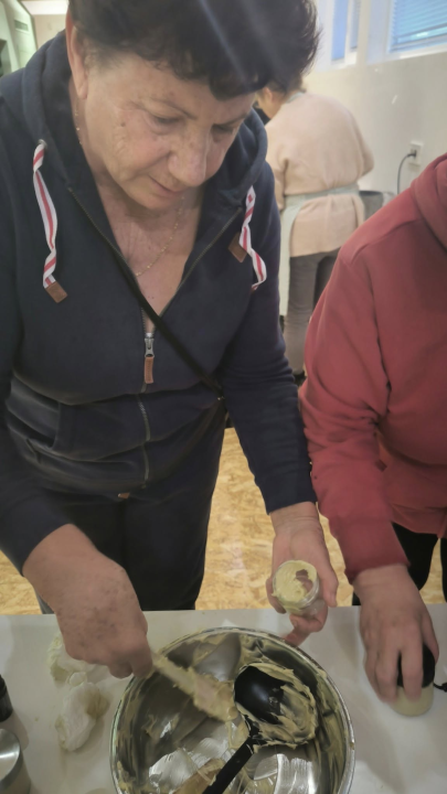 Tribunjski umirovljenici na radionici izrađivali prirodnu kozmetiku