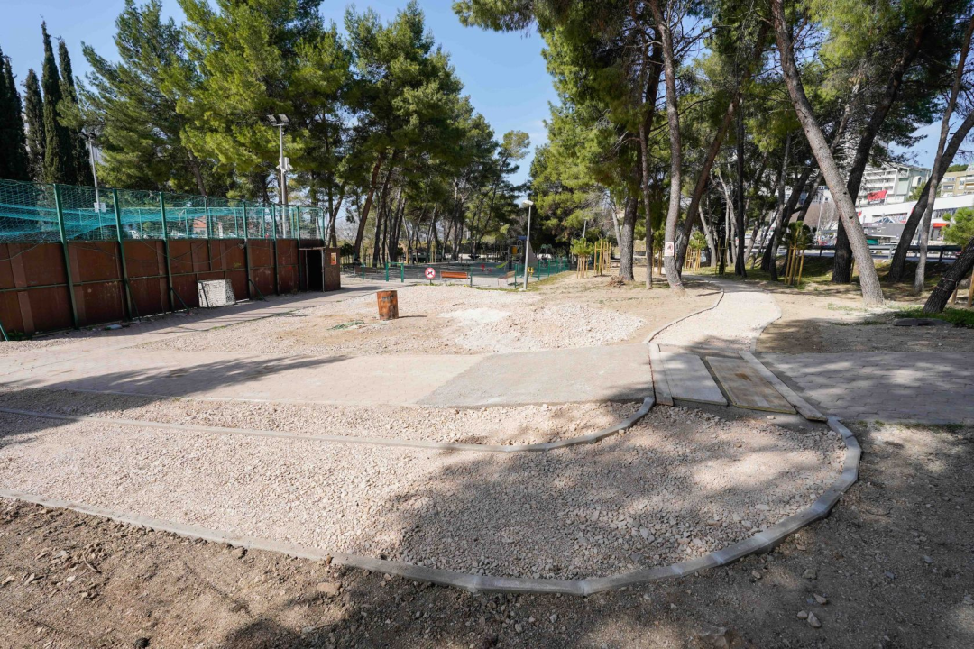 Trim staza u Rasadniku skoro pa gotova: Počela završna faza radova