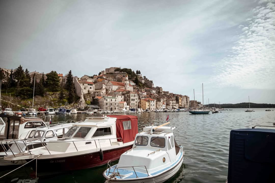 Dolac – povijesna duša Šibenika s mediteranskim šarmom