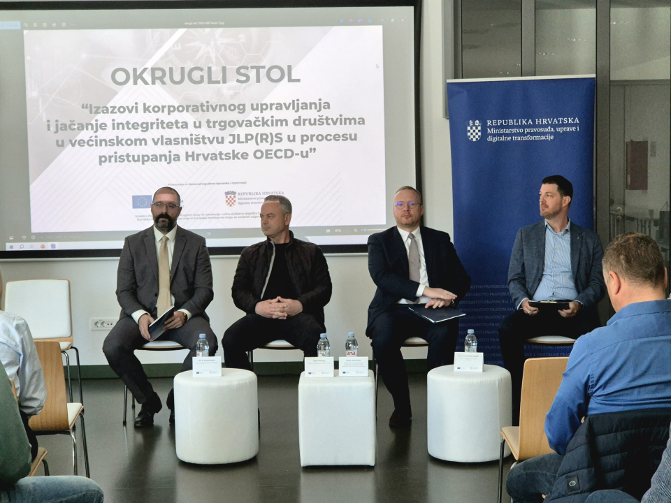 Izazovi korporativnog upravljanja i jačanje integriteta: Župan Jelić sudjelovao na okruglom stolu na tvrđavi sv. Ivana