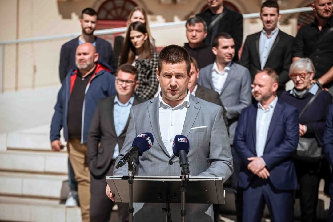 Florijan Žižić za župana, Goran Šimić za dožupana: Na Poljani se predstavila Nezavisna lista načelnika i vijećnika