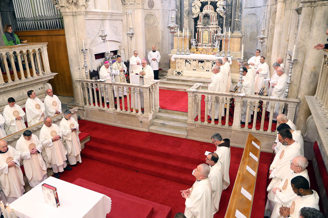 Održana misa posvete ulja u katedrali sv. Jakova