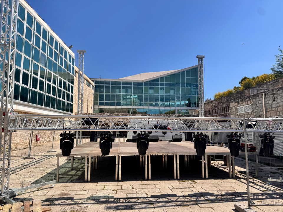 Dvodnevni festival 'SE15:Bis za kraj' starta večeras: Pogledajte kako teku pripreme