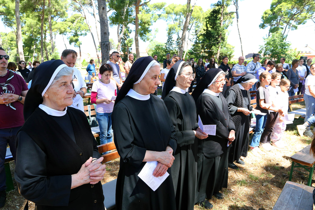 Na Krapnju održan susret mladih i obitelji