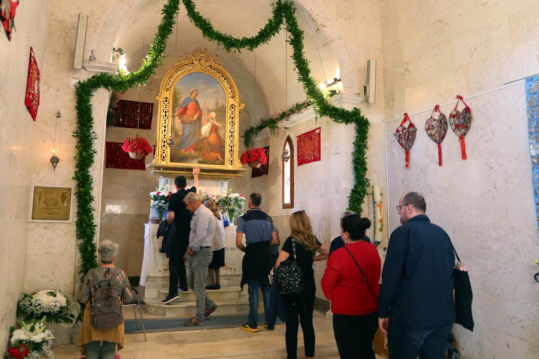 Gospa od Karavaja u Tisnom