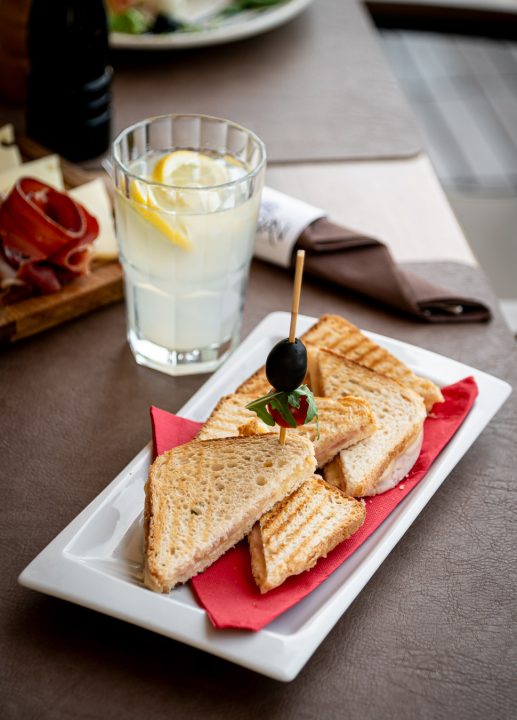 FOTO Nova ponuda hotela Jadran: Brunch s pogledom koji ostavlja bez daha 