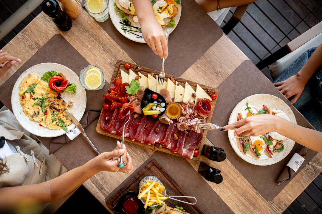 FOTO Nova ponuda hotela Jadran: Brunch s pogledom koji ostavlja bez daha 