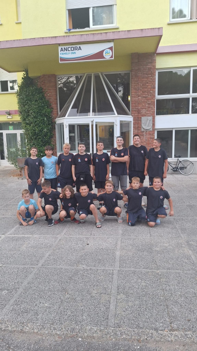 Mladi vaterpolisti Solarisa briljiraju na prestižnom turniru u Italiji – šest pobjeda u osam utakmica