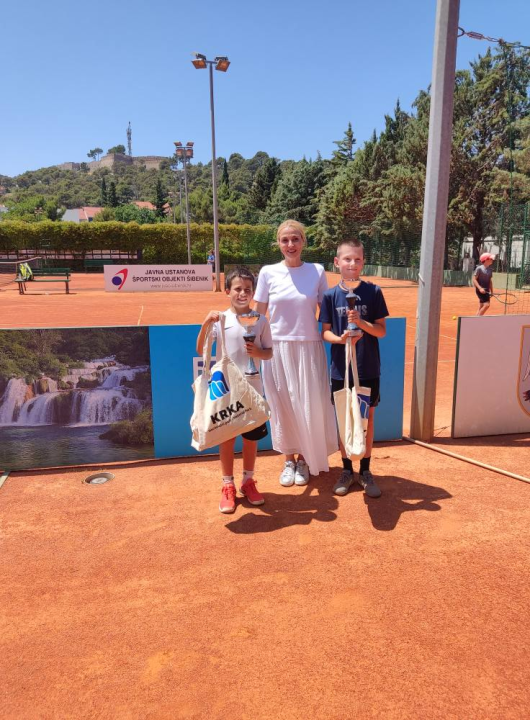 U sklopu MDF-a održan teniski turnir za najmlađe na Šubićevcu