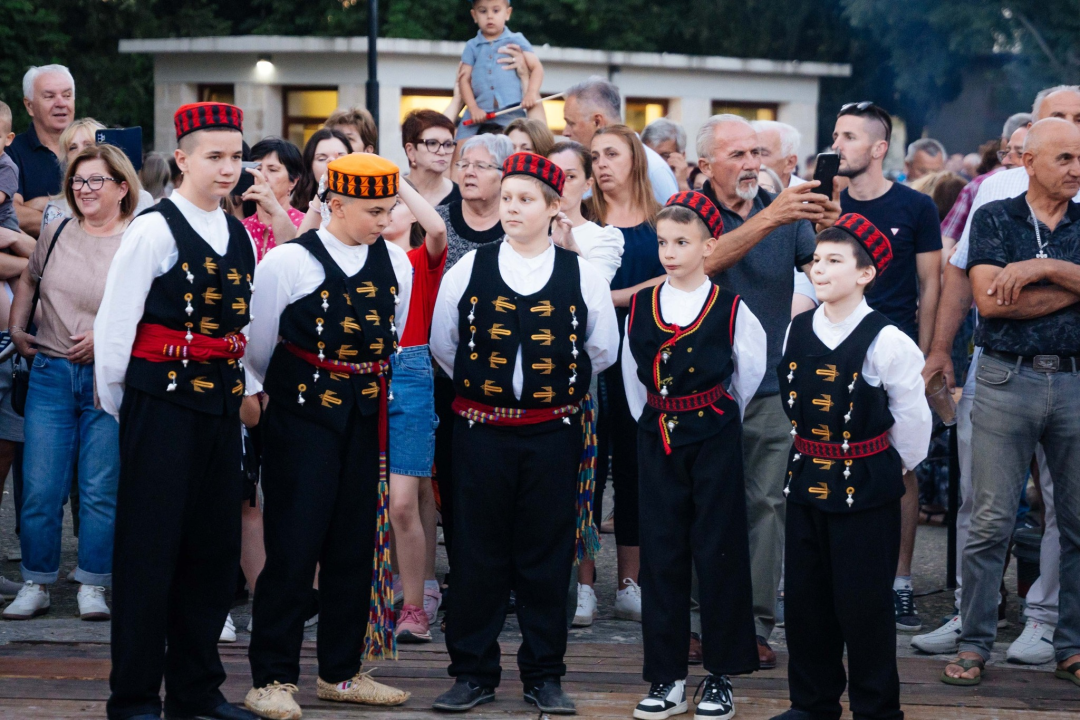 Održan Prominski bronzin: Spoj običaja, gastronomije i zajedništva