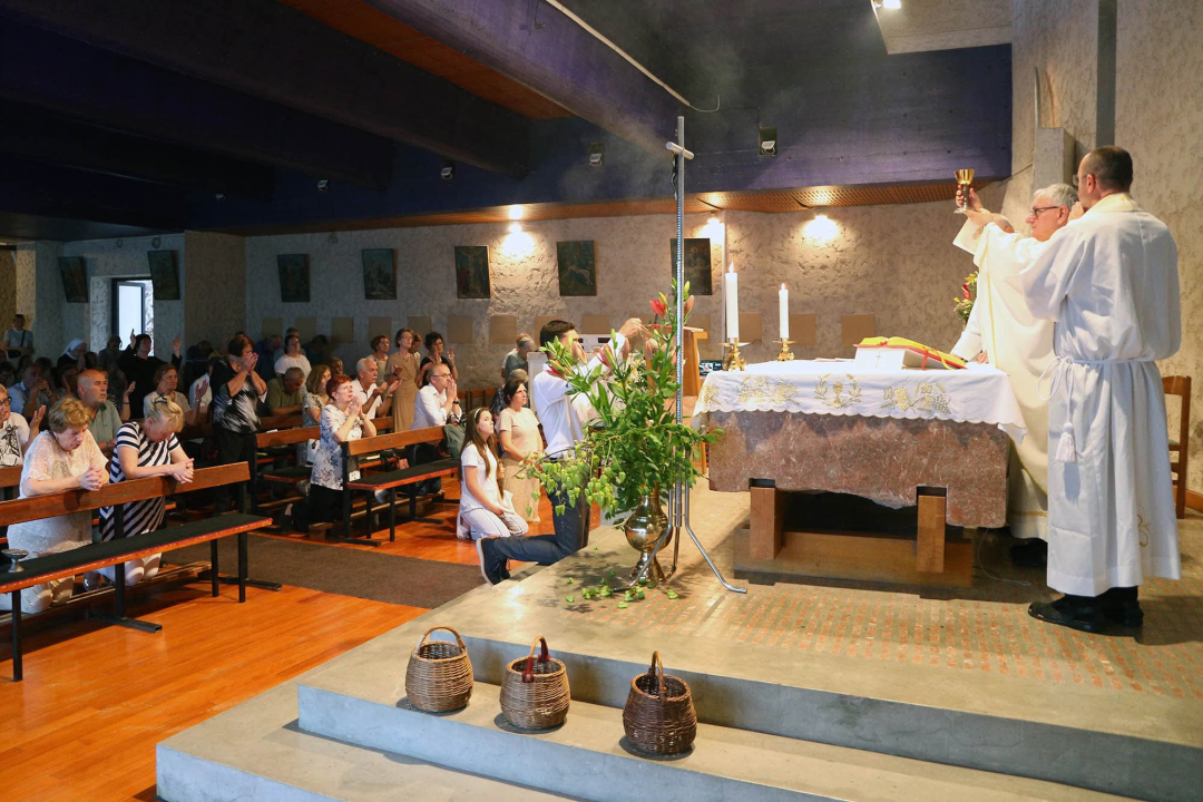 Vjernici Baldekina svečano proslavili blagdan Presvetog Srca Isusova
