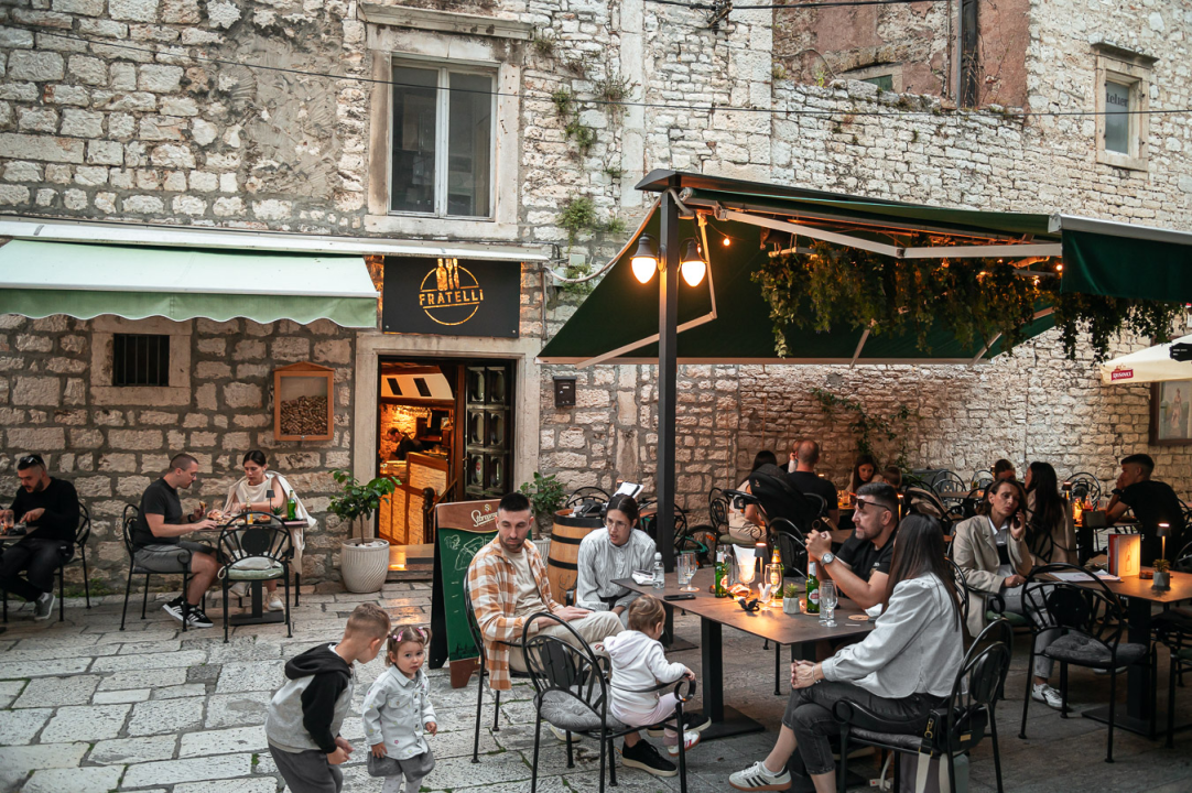 FOTO Jeste li probali slasne panuozzo sendviče Pizzerije Fratelli?