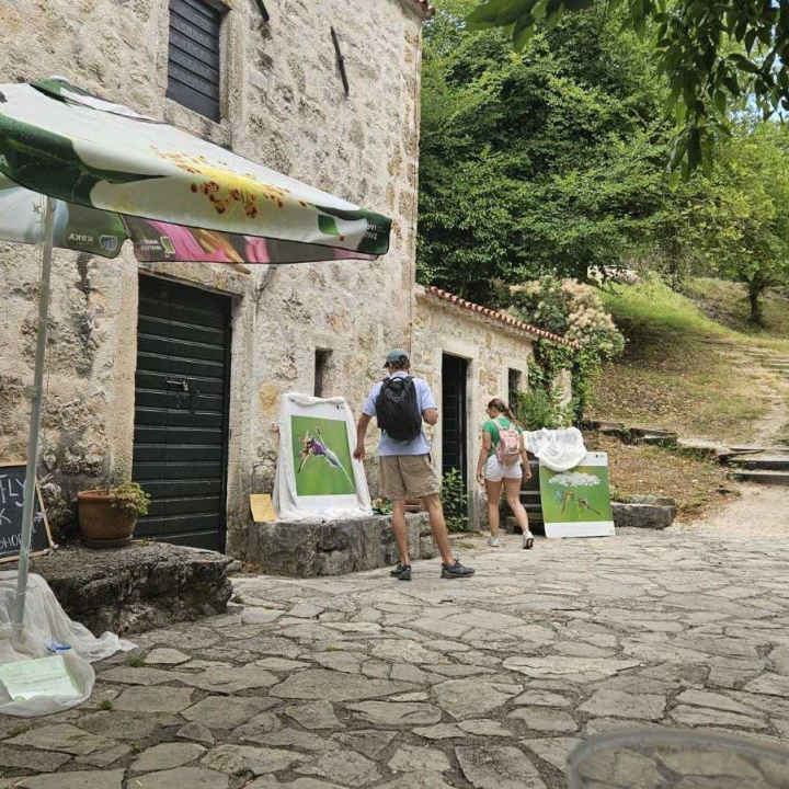 Tradicijsko tkanje i vretenci oduševili posjetitelje NP Krka