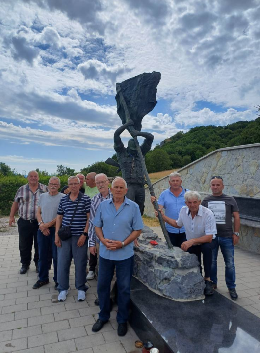 Članovi šibenske Bratovštine sv. Jakova hodočastili u Udbinu