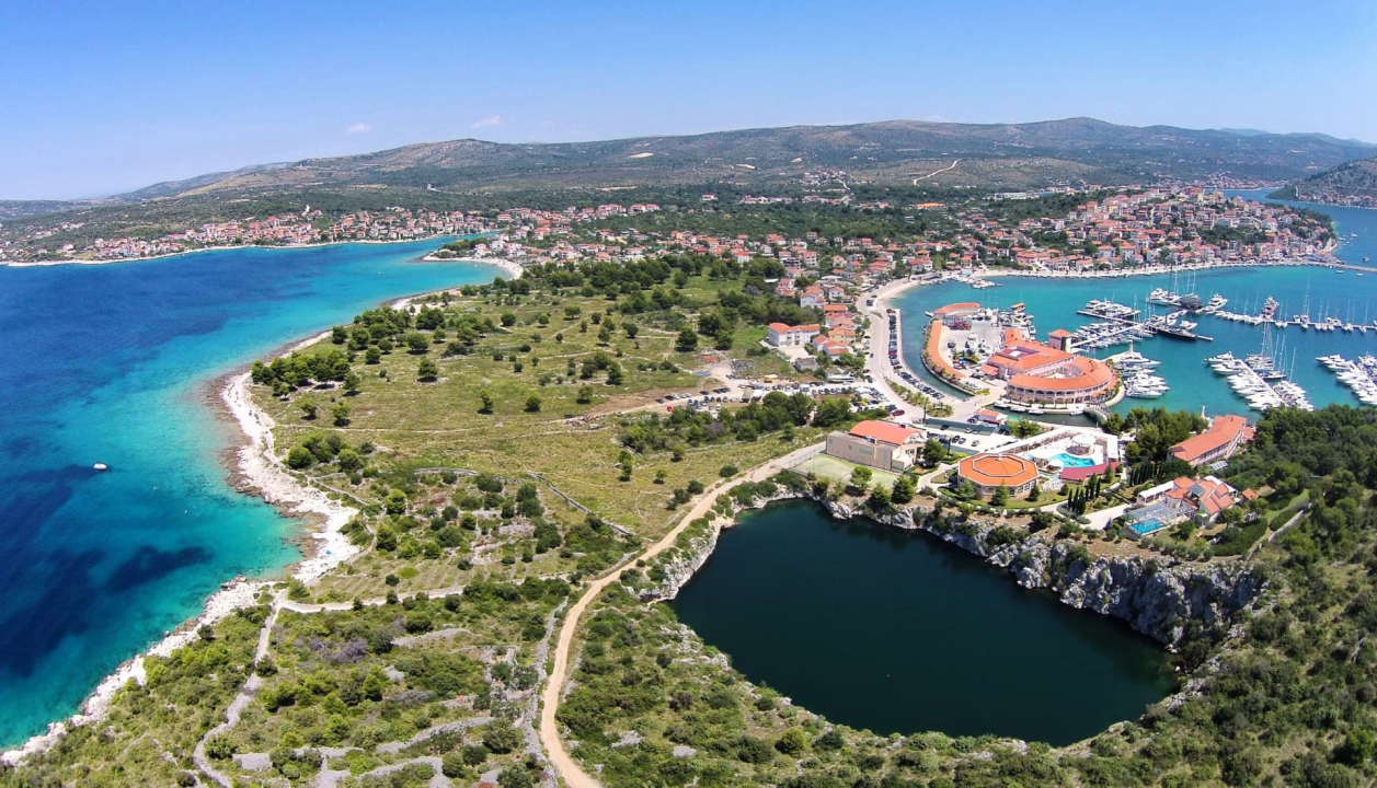 Legenda o krvoločnom zmaju Murinu s dna rogozničkog jezera