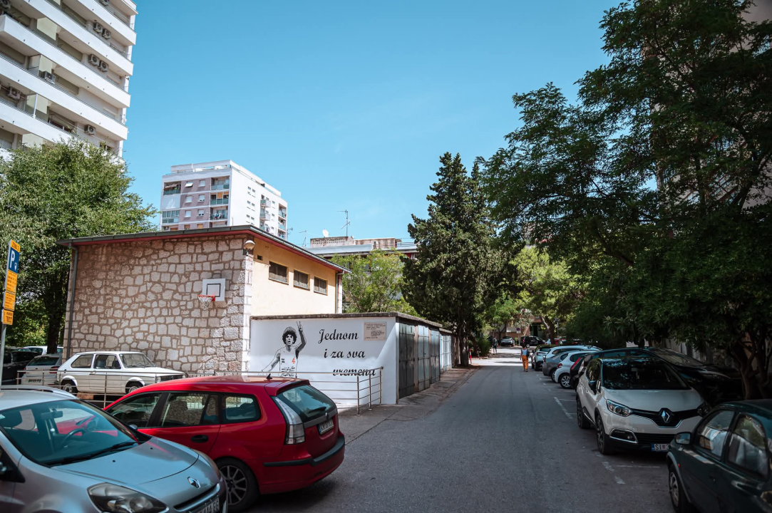 Baldekin 2 i 3: Simbol šibenskog duha, spoj sporta, obrazovanja i sjećanja