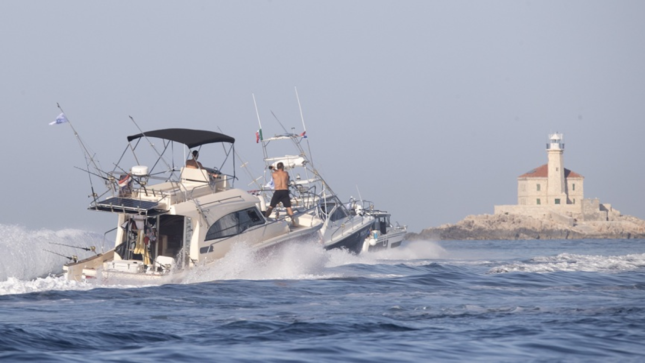 FOTO Lov na velike trofejne ribe u Rogoznici: Tune grizu, vode Kaštelani