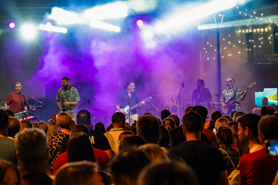 Neno Belan nastupio u Pirovcu