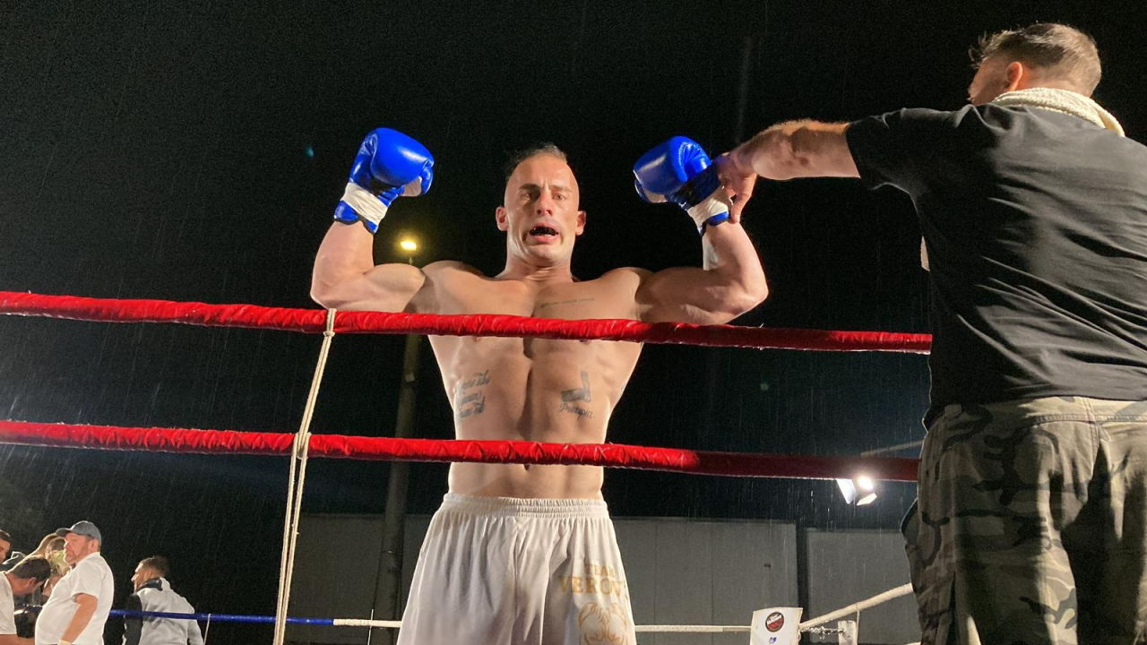 FOTO Stipe Verović nokautirao protivnika u Maloj Buni: 'Hvala dragom Bogu, organizatoru, mom timu, djevojci i sponzorima'