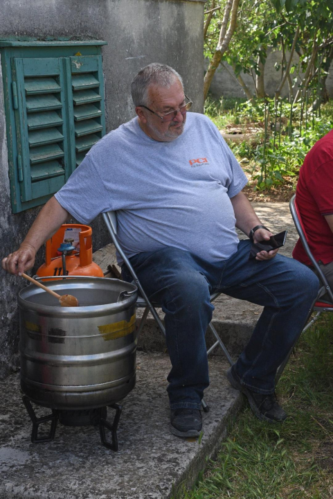 Ušice i nožice u drniškom gurmanskom raju