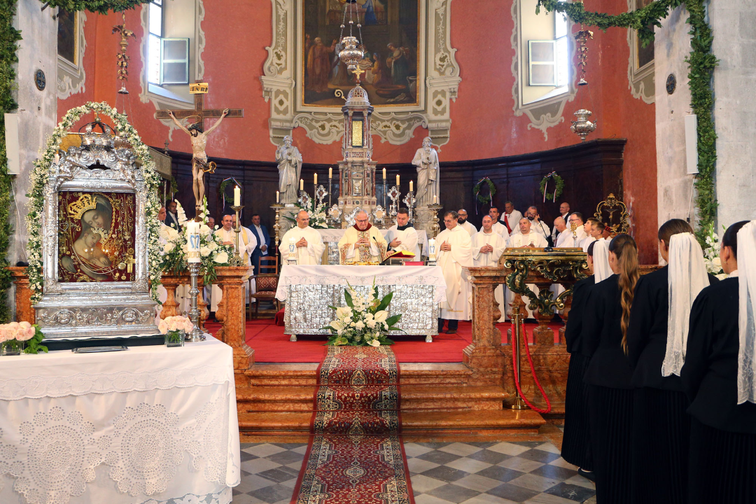 Mala Gospa u Skradinu