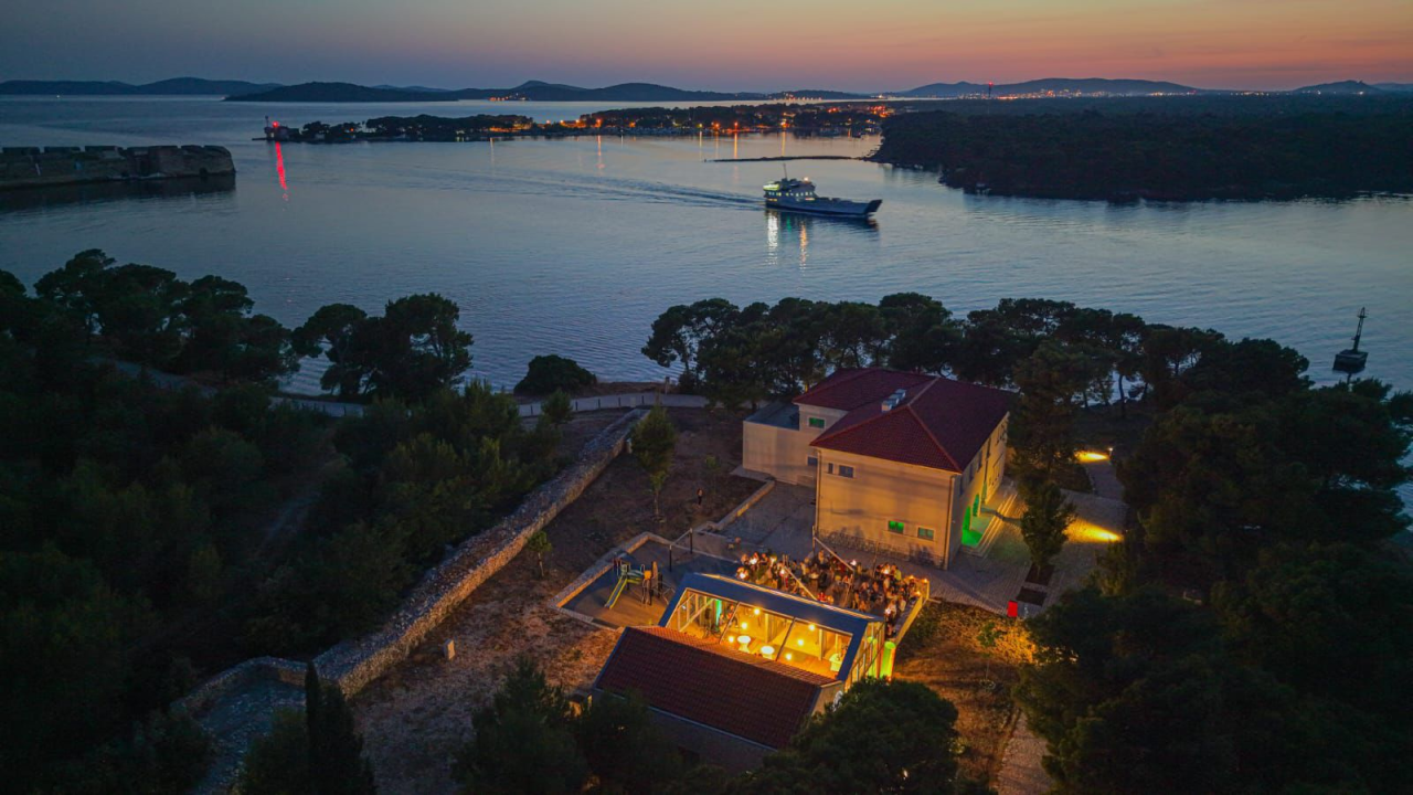 FOTO Ne propustite sjajnu glazbenu večer uz more: Duo Fenix u Naturi!