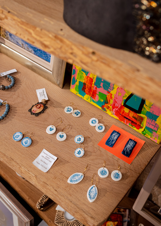 FOTO Iskoristite listopadske popuste na umjetnička djela i unikatnu odjeću u Galeriji Juraj Dalmatinac