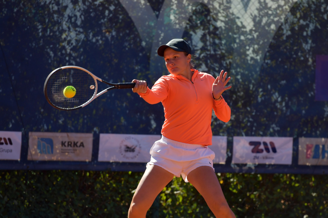 FOTO Ana Konjuh u nedjeljnom finalu Šibenika, u parovima titula češko-slovačkoj kombinaciji