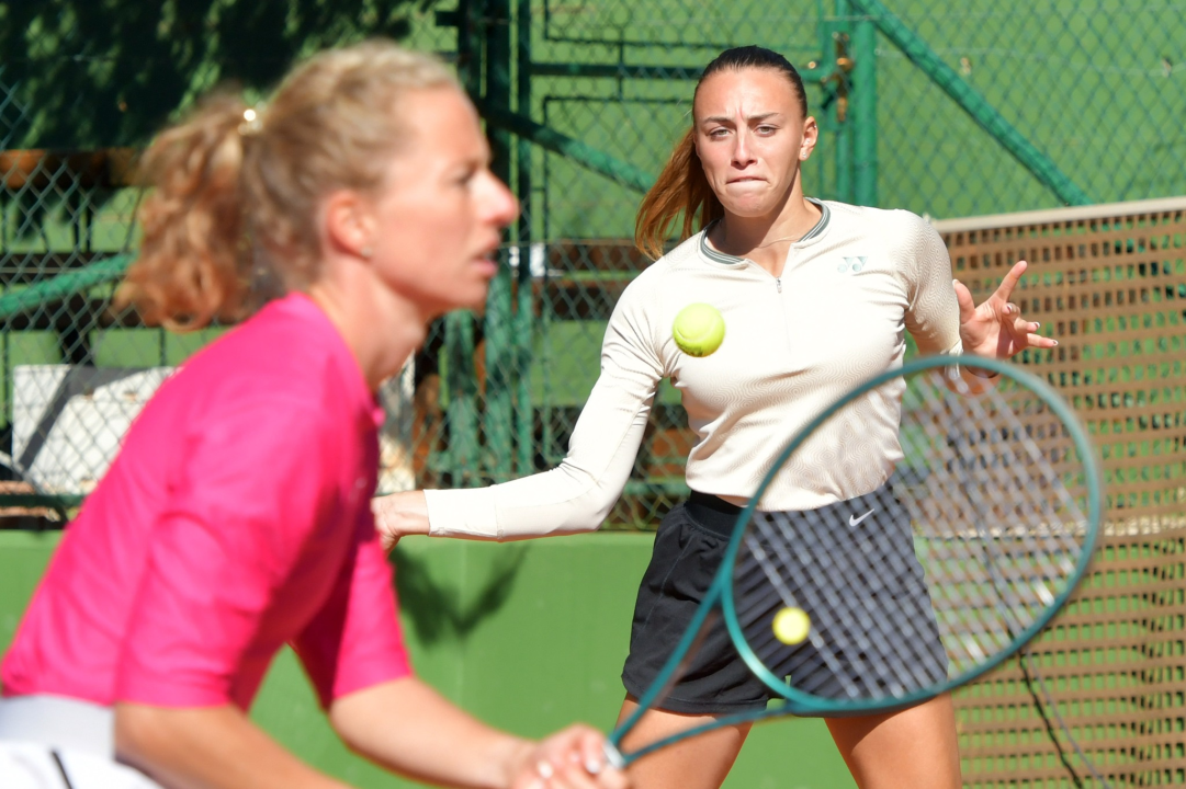 FOTO Ana Konjuh u nedjeljnom finalu Šibenika, u parovima titula češko-slovačkoj kombinaciji