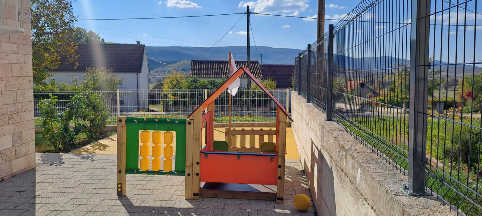 Dječji vrtić Koštelice u Gradcu dobio novouređeno i opremljeno igralište